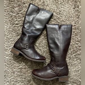 UGG Women's Dark Brown Heeled Boots